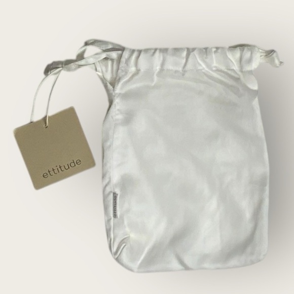 NWT | Ettitude | Signature Sateen Shorts | Cloud White/Black | Large - Picture 4 of 11